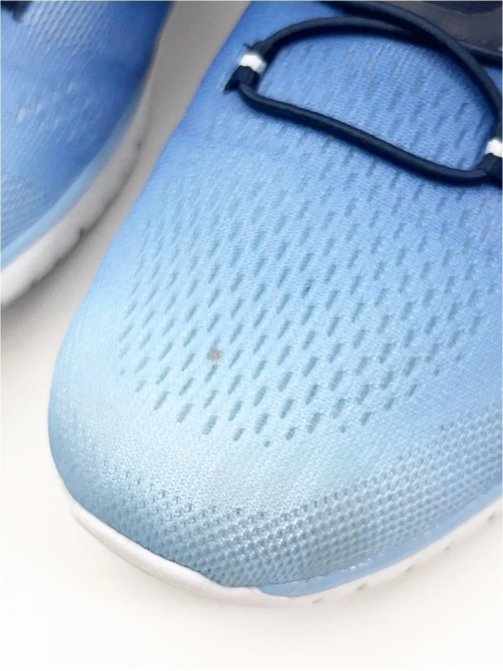 SKECHERS Virtue Pure Radiance Memory Foam Bungee Slip On Shoes Sneakers Size 8.5